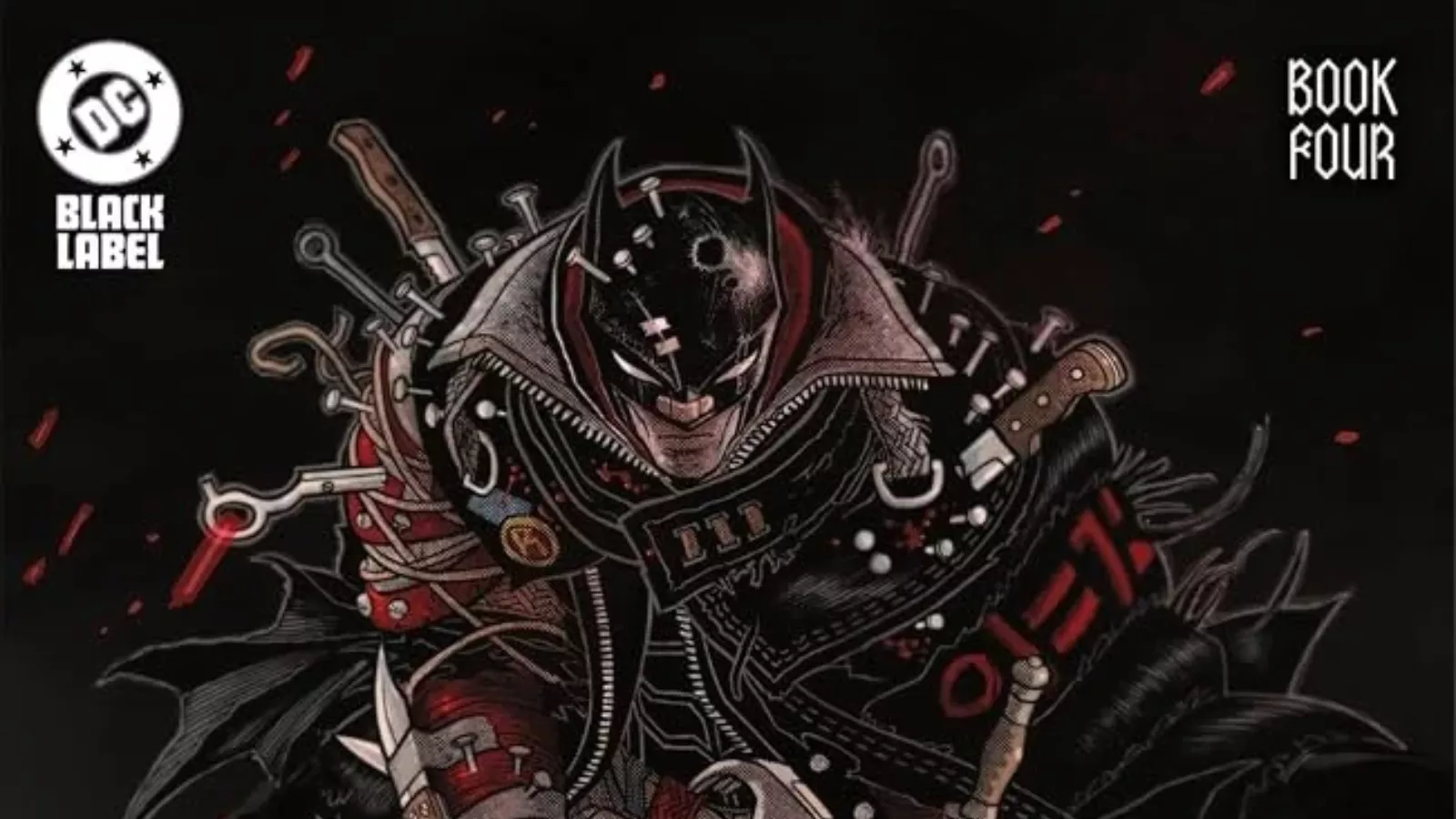 Batman aparece em uma ilustração sombria de Gárgula de Gotham, cercado por armas, pregos e elementos metálicos sobre fundo preto.