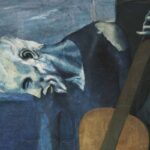 Pintura "O Velho Violinista", de Pablo Picasso. Mostra um homem, em tons azuis que remetem a tristeza, olhando para baixo enquanto toca um violão, com semblante triste.