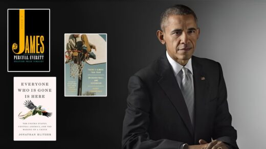 Barack Obama à direita, com alguns dos livros da lista à esquerda